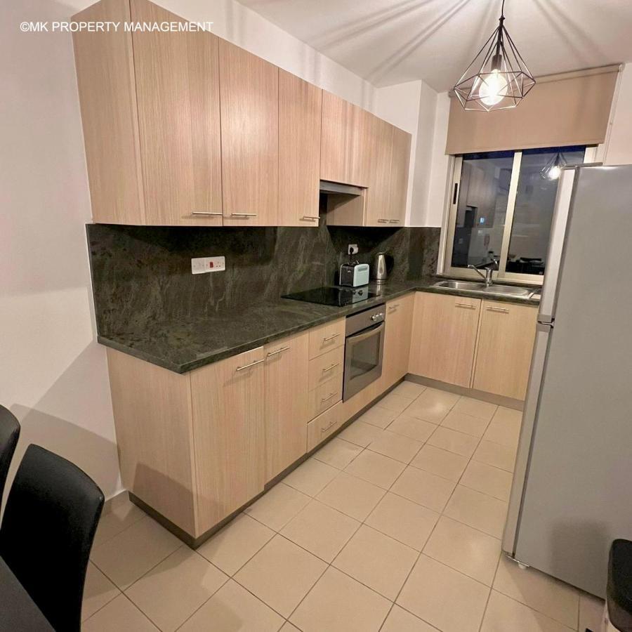 City Flats Apt.C307 Ларнака Экстерьер фото